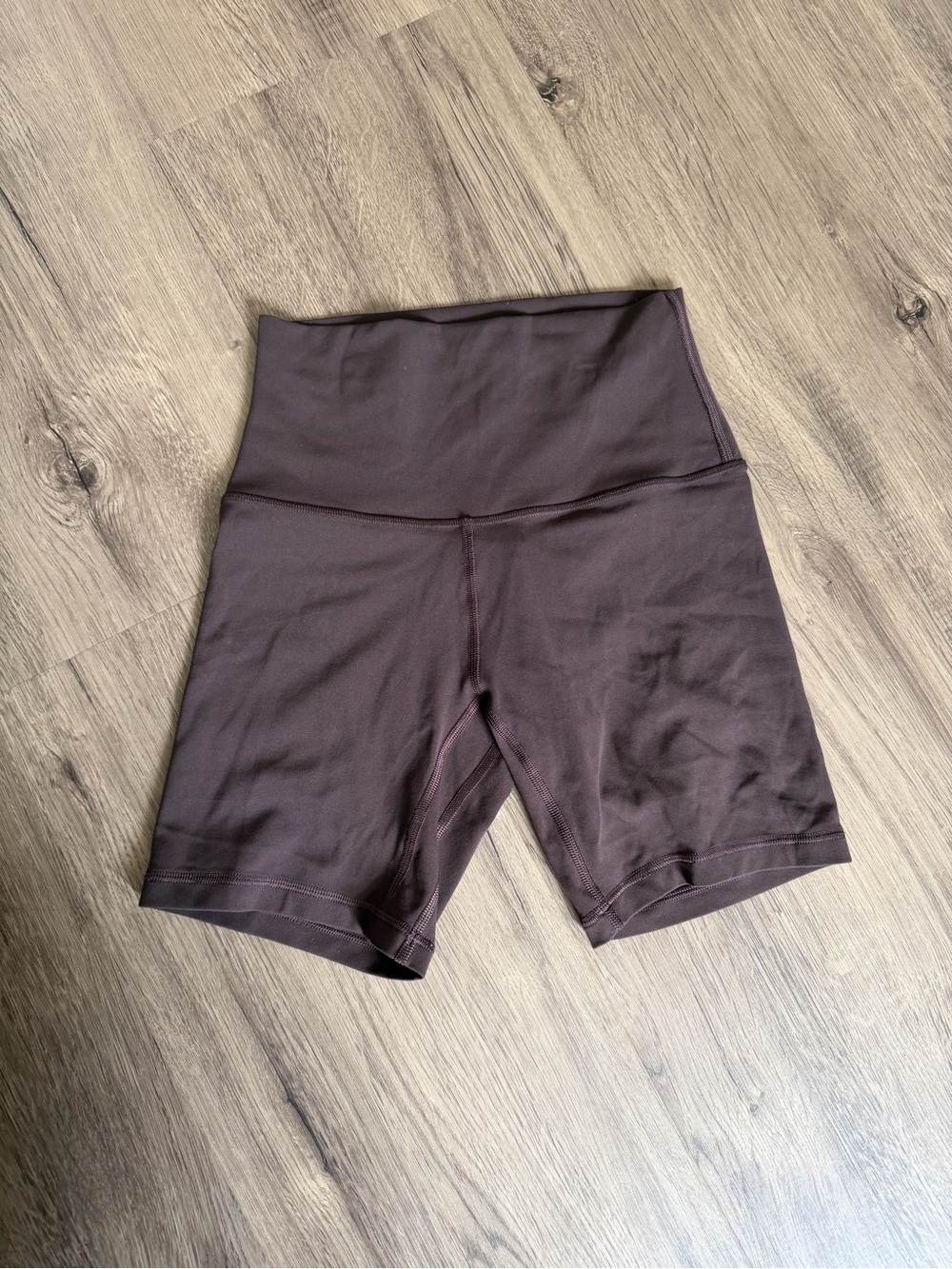 lululemon athletica High-Rise Athletic Bike Shorts - espresso